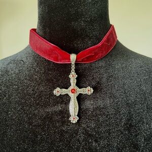 New Widow Blood Red Velvet Choker Necklace Silver Cross Pendant Rhinestones Goth